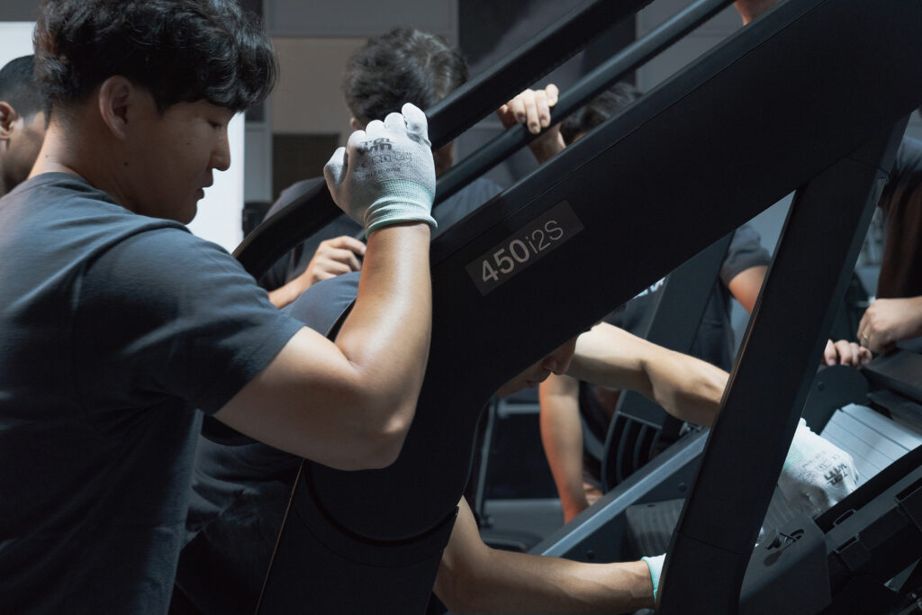 Service with Escalate Stairclimber 450 i2S